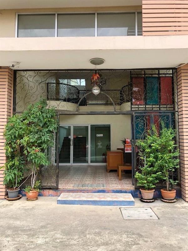 Hotel Matini Ratchada 32 Bangkok Exterior foto